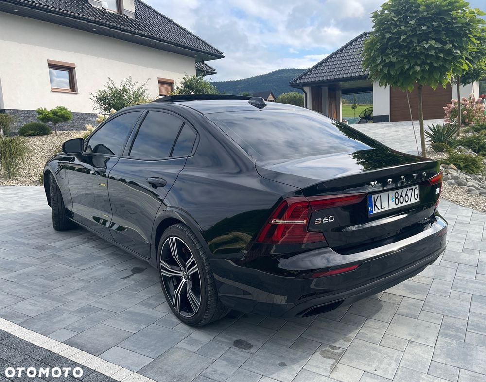 Volvo S60 T8 Recharge AWD Plus Dark - 3