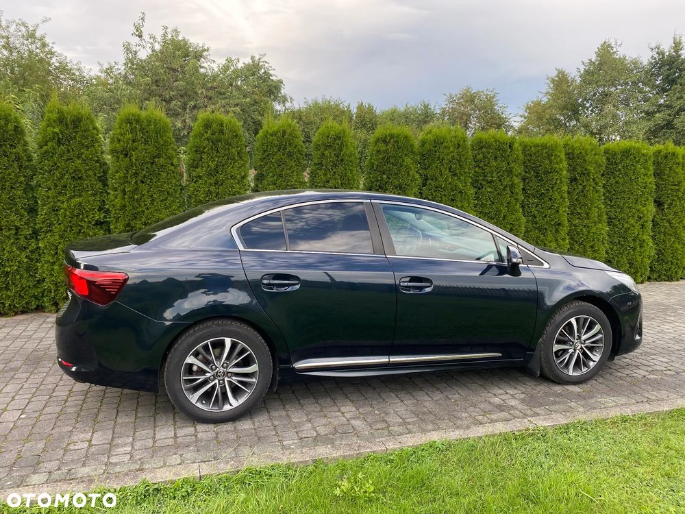 Toyota Avensis 2.0 Prestige MS - 8