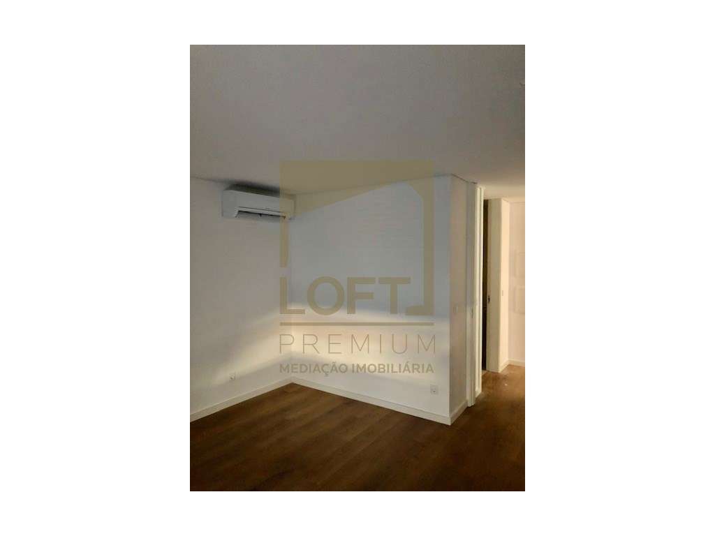 Apartamento T1 na Costa para Arrendar - Grande imagem: 5/23