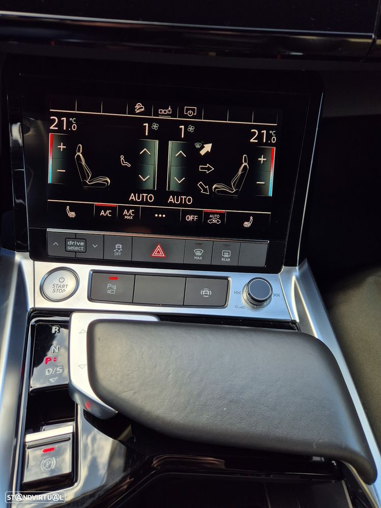 Audi e-tron 50 quattro S line - 14