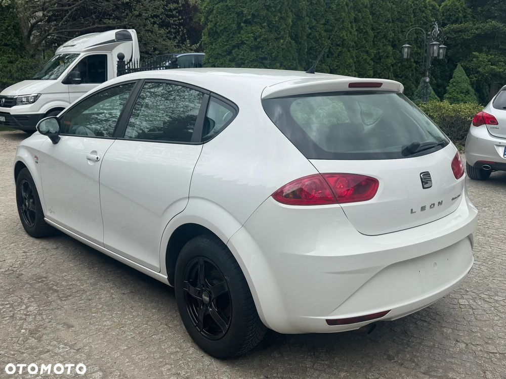 Seat Leon 1.2 TSI Ecomotive Reference Copa - 2