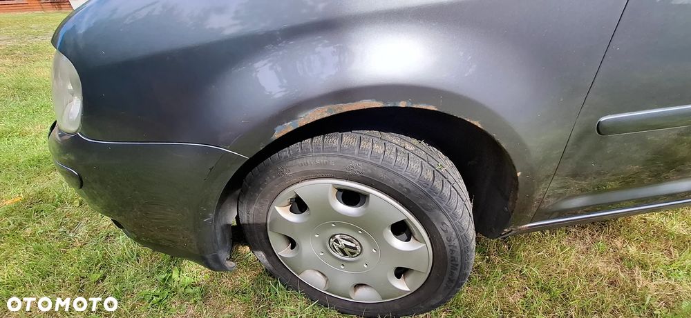 Volkswagen Touran 2.0 TDI DPF Trendline - 15