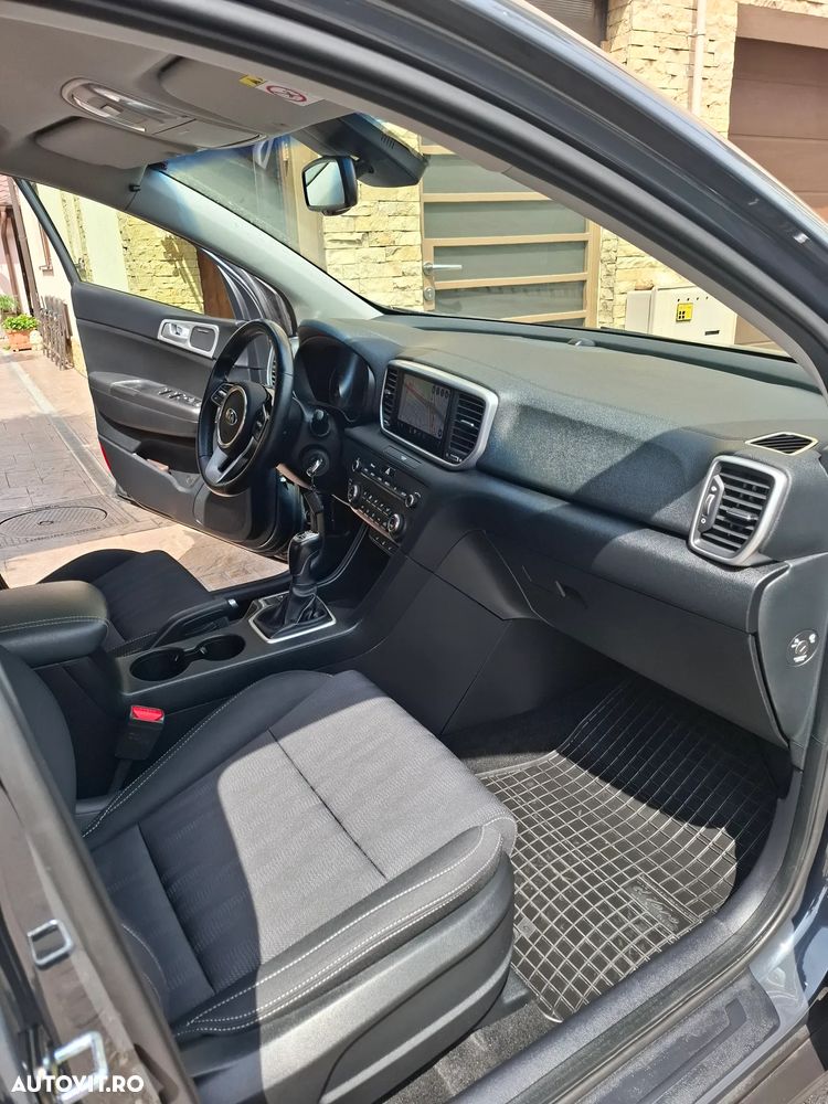 Kia Sportage 1.6 GDI 6MT 4x2 Plus - 6