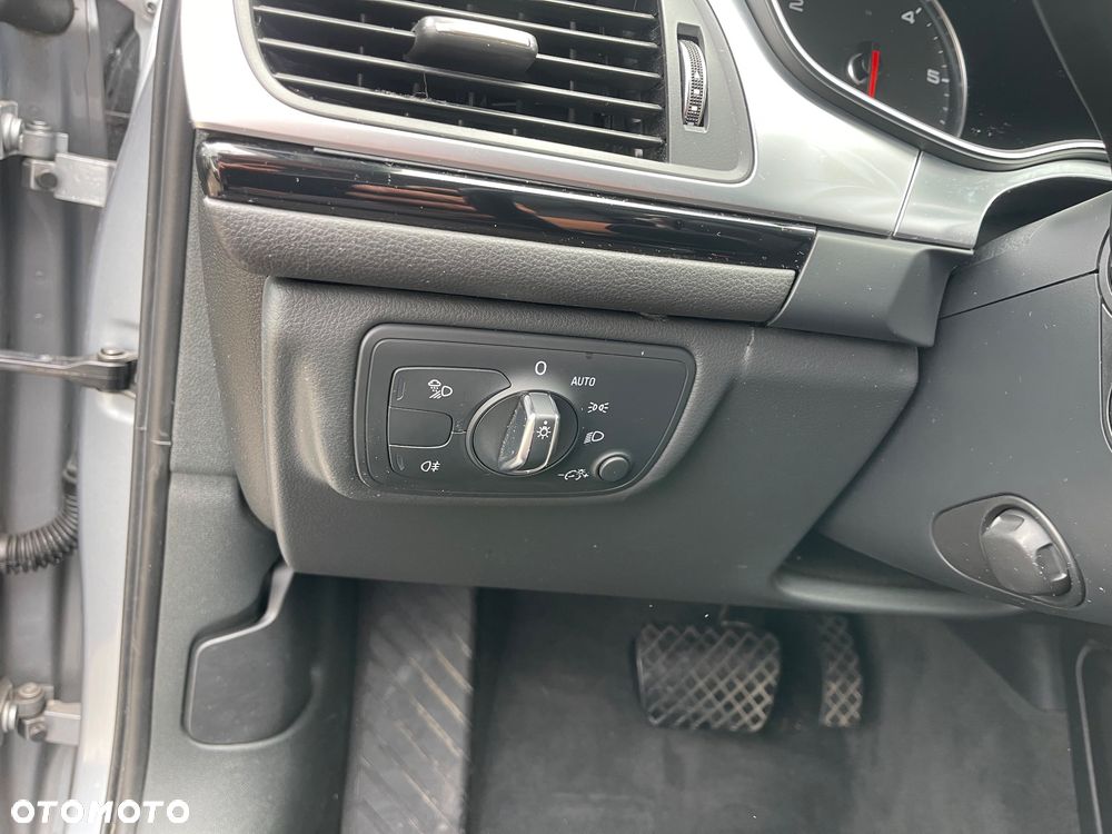 Audi A6 Avant 2.0 TDI Ultra DPF S tronic - 15