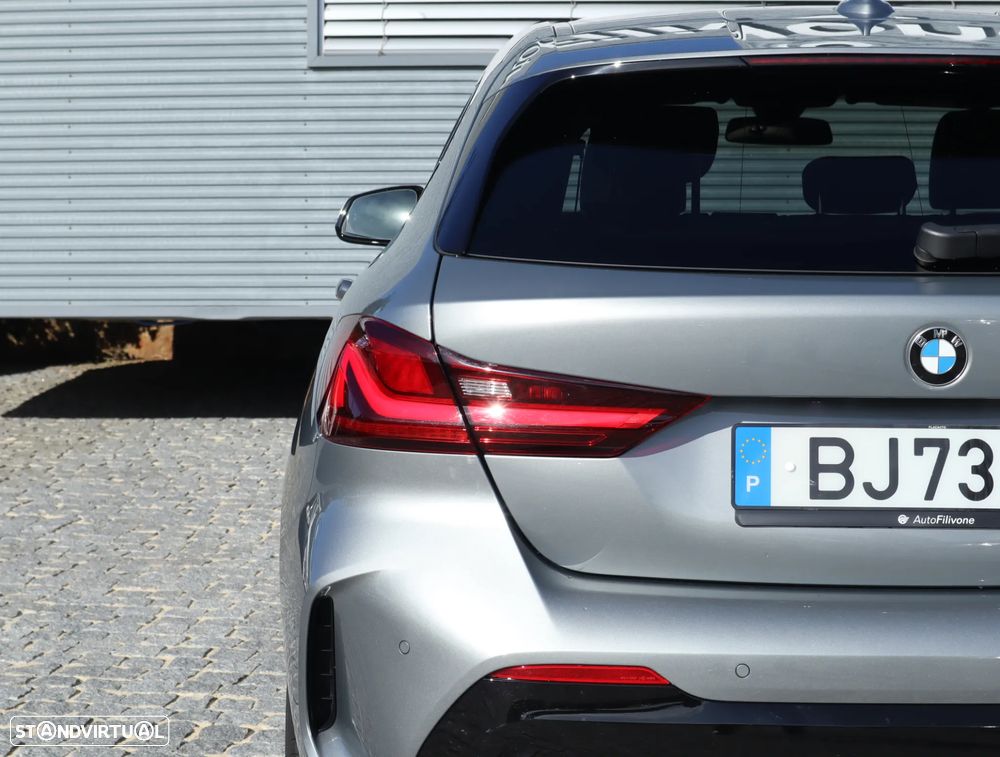 BMW 116 d Pack Desportivo M Auto - 14