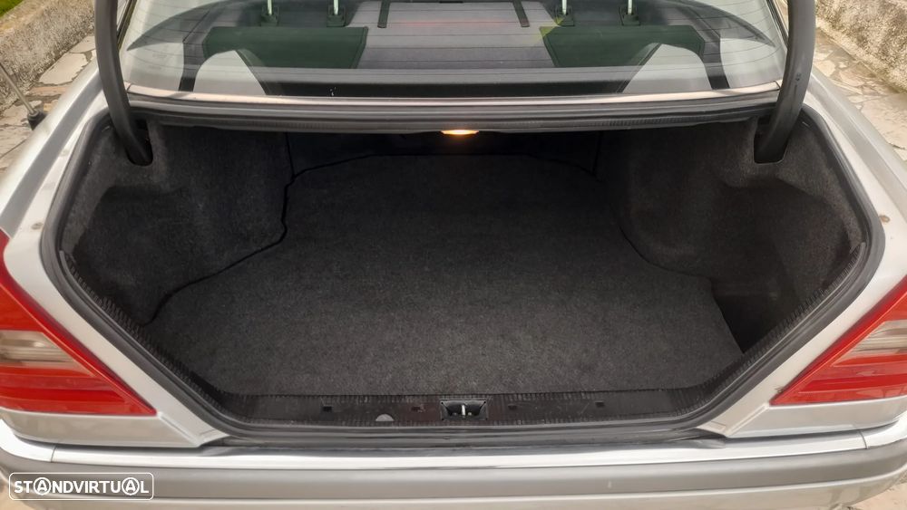 Mercedes-Benz C 200 Kompressor Classic - 29