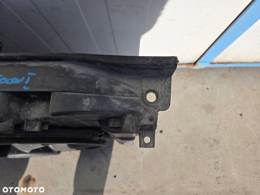 Pas przedni 1.6 E HDI Citroen C4 II B7 - 5