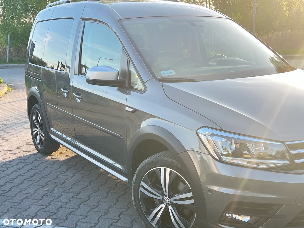 Volkswagen Caddy 2.0 TDI Alltrack DSG - 3