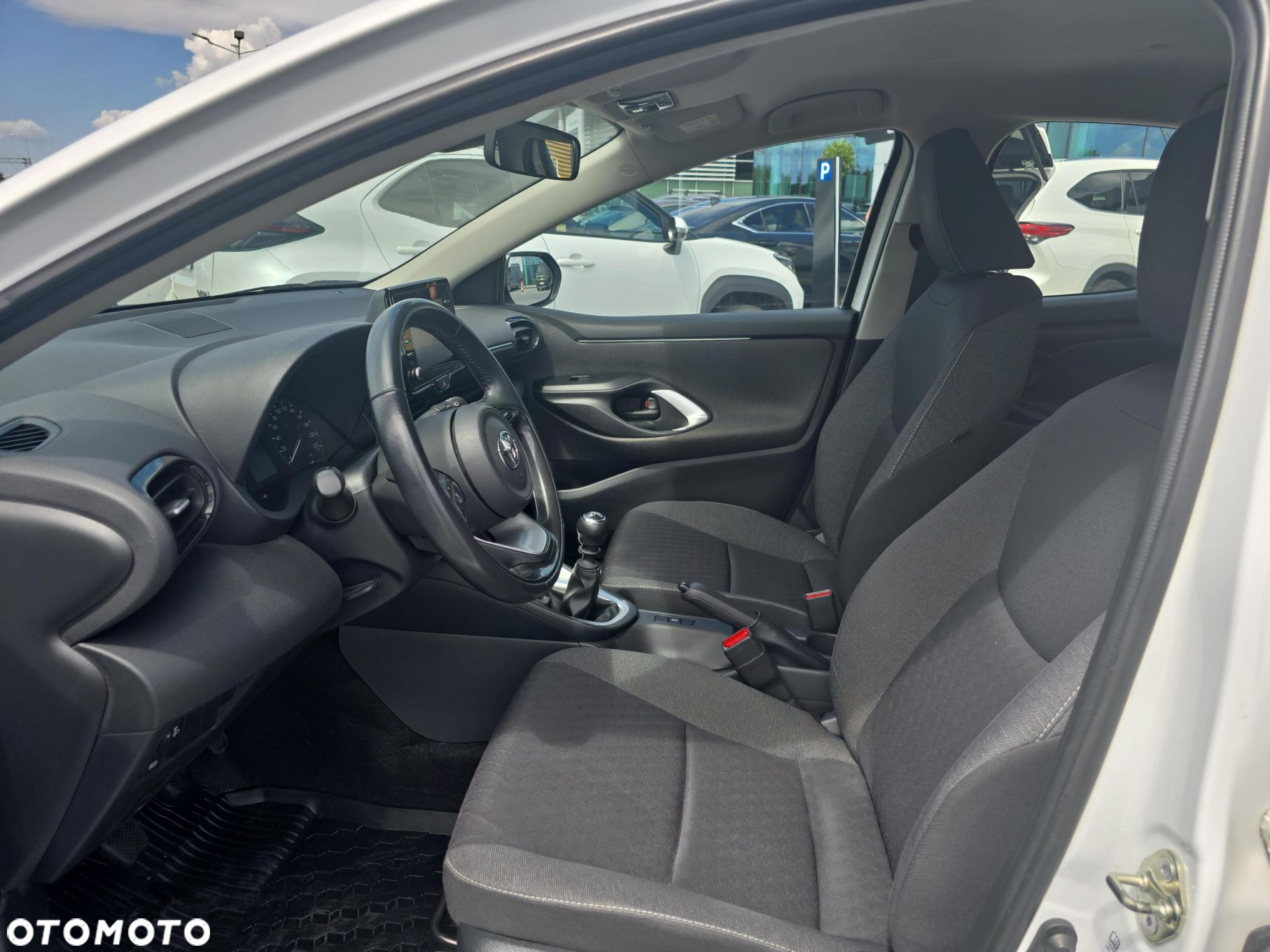 Toyota Yaris - 14