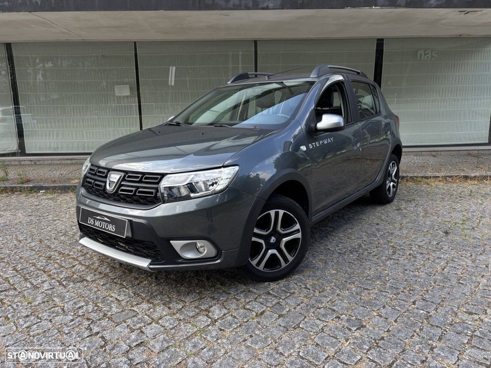 Dacia Sandero 0.9 TCe Stepway - 1