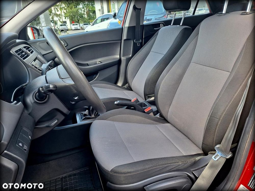 Hyundai i20 1.2 Classic Plus - 11