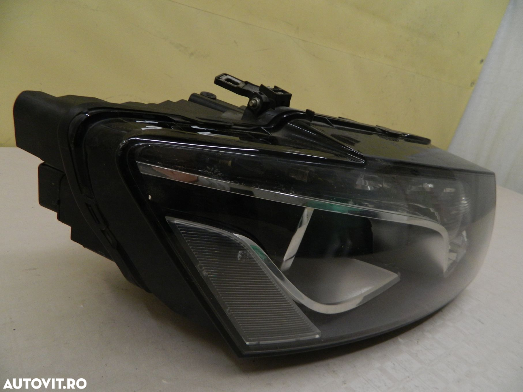 Far dreapta Audi Q5 8R Xenon LED, 2008, 2009, 2010, 2011, 2012, cod origine 8R0941004D. - 4