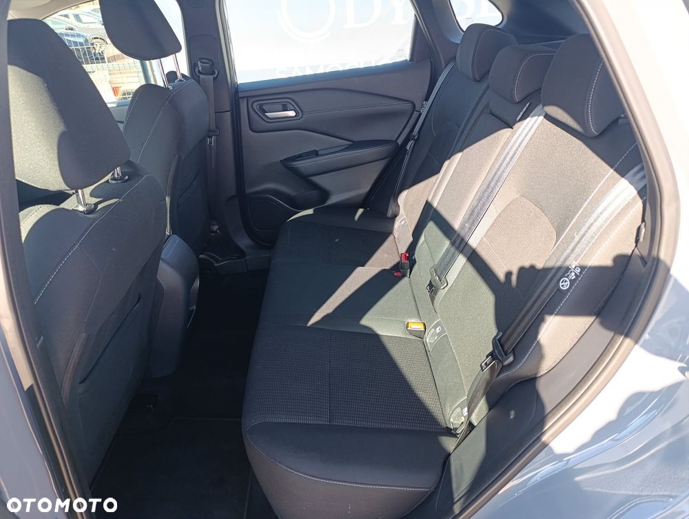 Nissan Qashqai 1.3 DIG-T MHEV Acenta Xtronic - 10