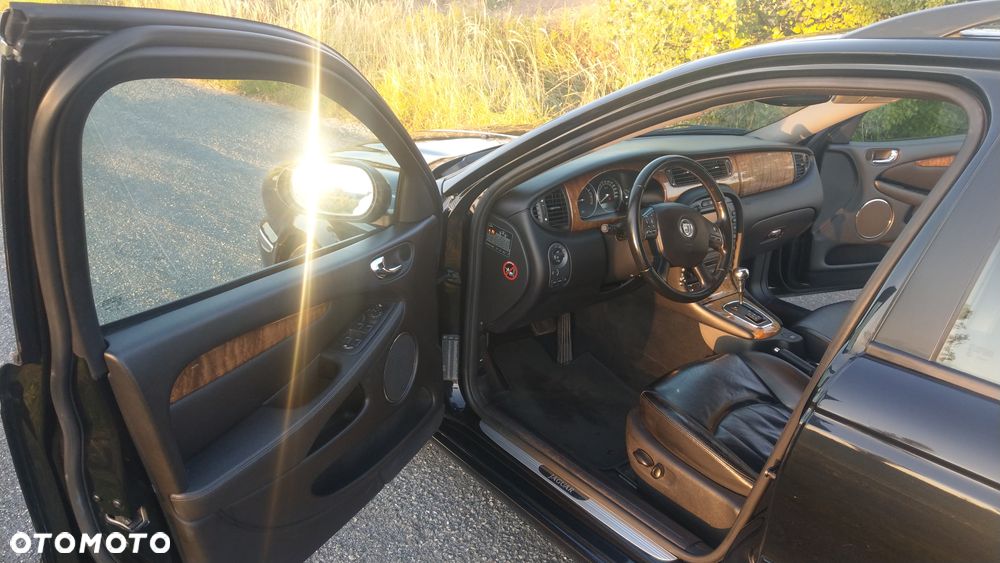 Jaguar X-Type 3.0 Executive - 21