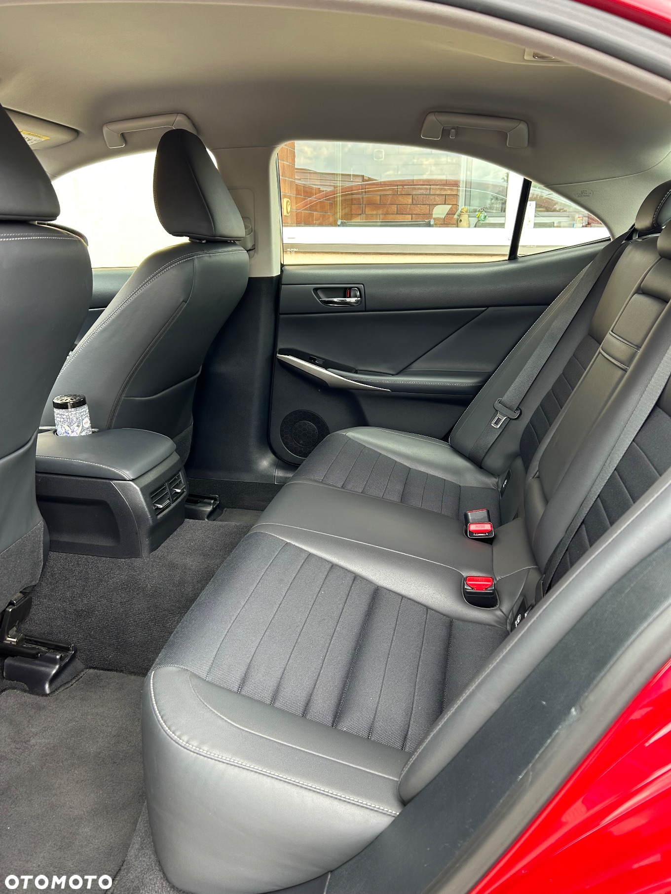 Lexus IS 200t Elegance - 8