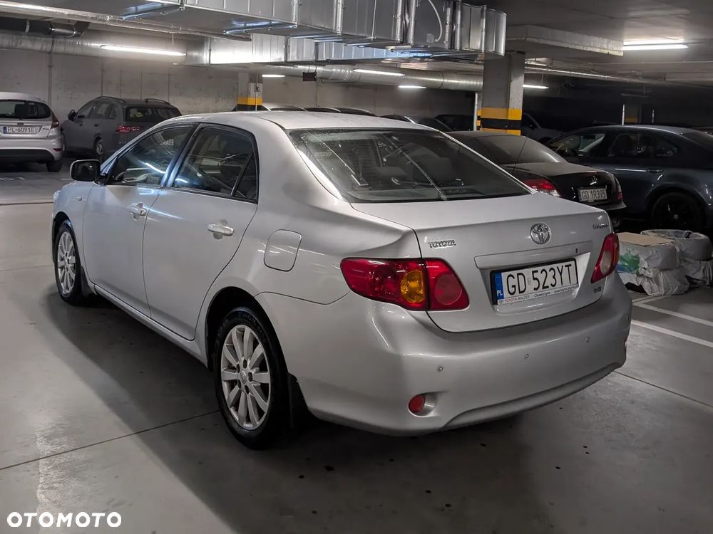 Toyota Corolla 1.4 D-4D Premium - 3