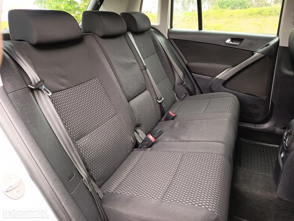 VW Tiguan 2.0 TDI Trend - 17
