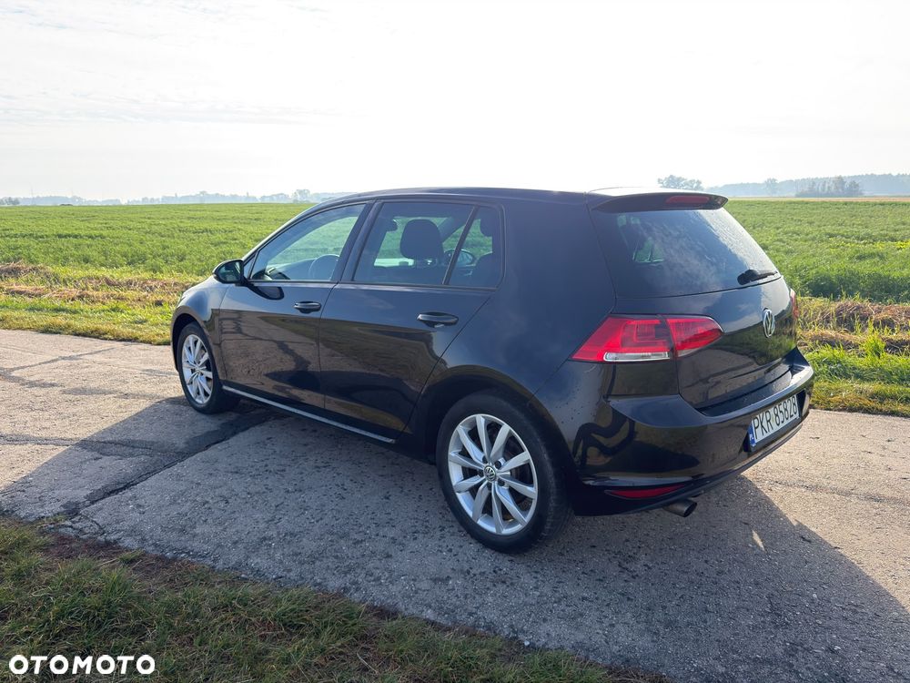Volkswagen Golf - 7