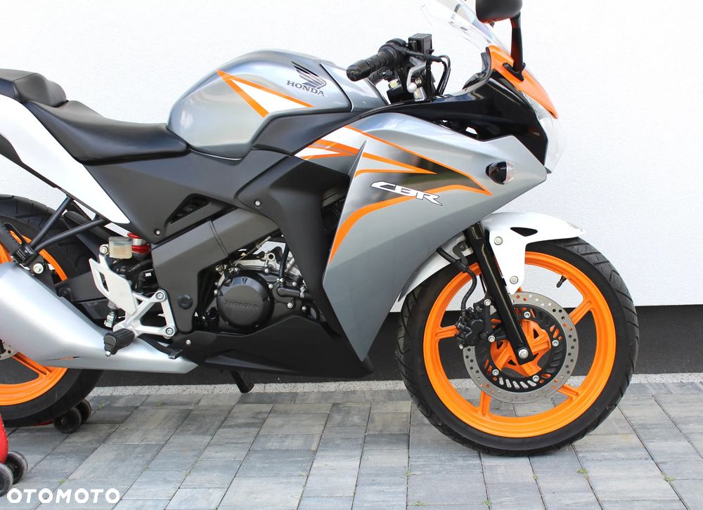 Honda CBR - 10