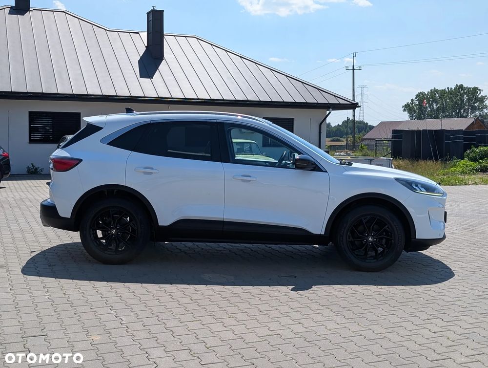 Ford Kuga 1.5 EcoBoost TITANIUM X - 17