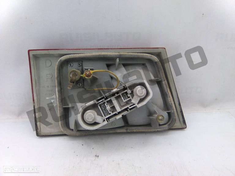 Farolim Trás Mala Direito  Peugeot 405 Ii [1992_1997] 1.4 - 2