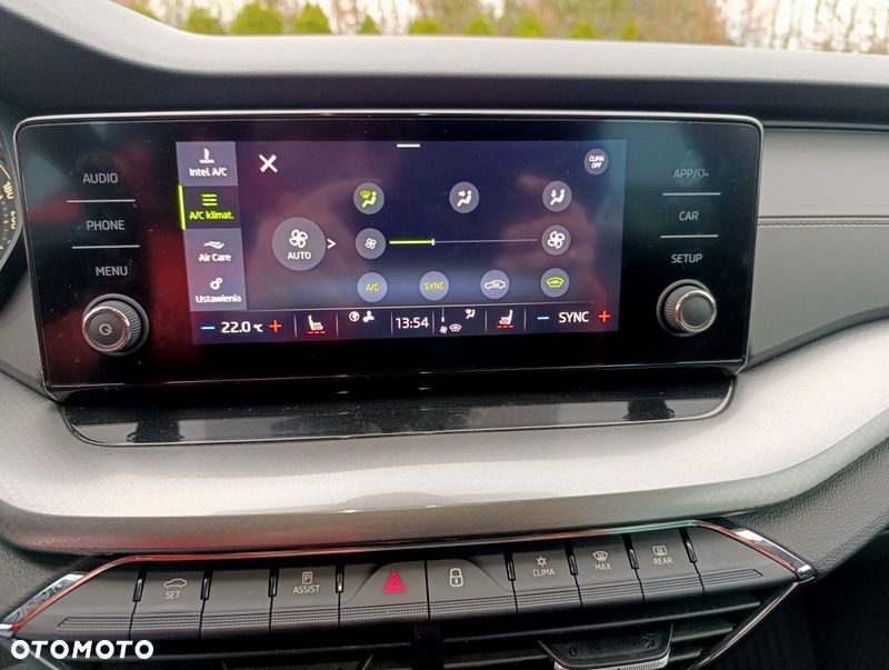 Skoda Octavia 2.0 TDI Ambition DSG - 19