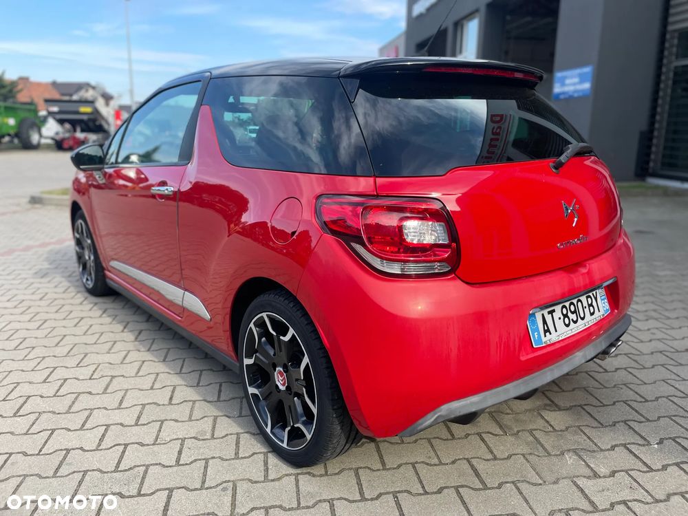 Citroën DS3 1.6 THP SportChic - 4