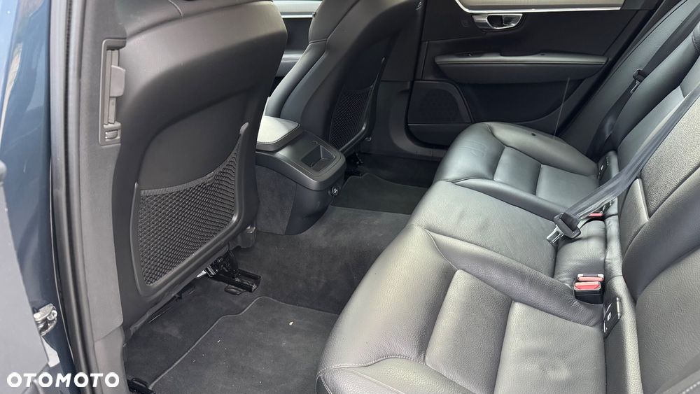 Volvo V90 D4 Geartronic - 14