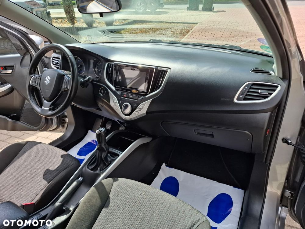 Suzuki Baleno 1.0 T Premium Plus - 10