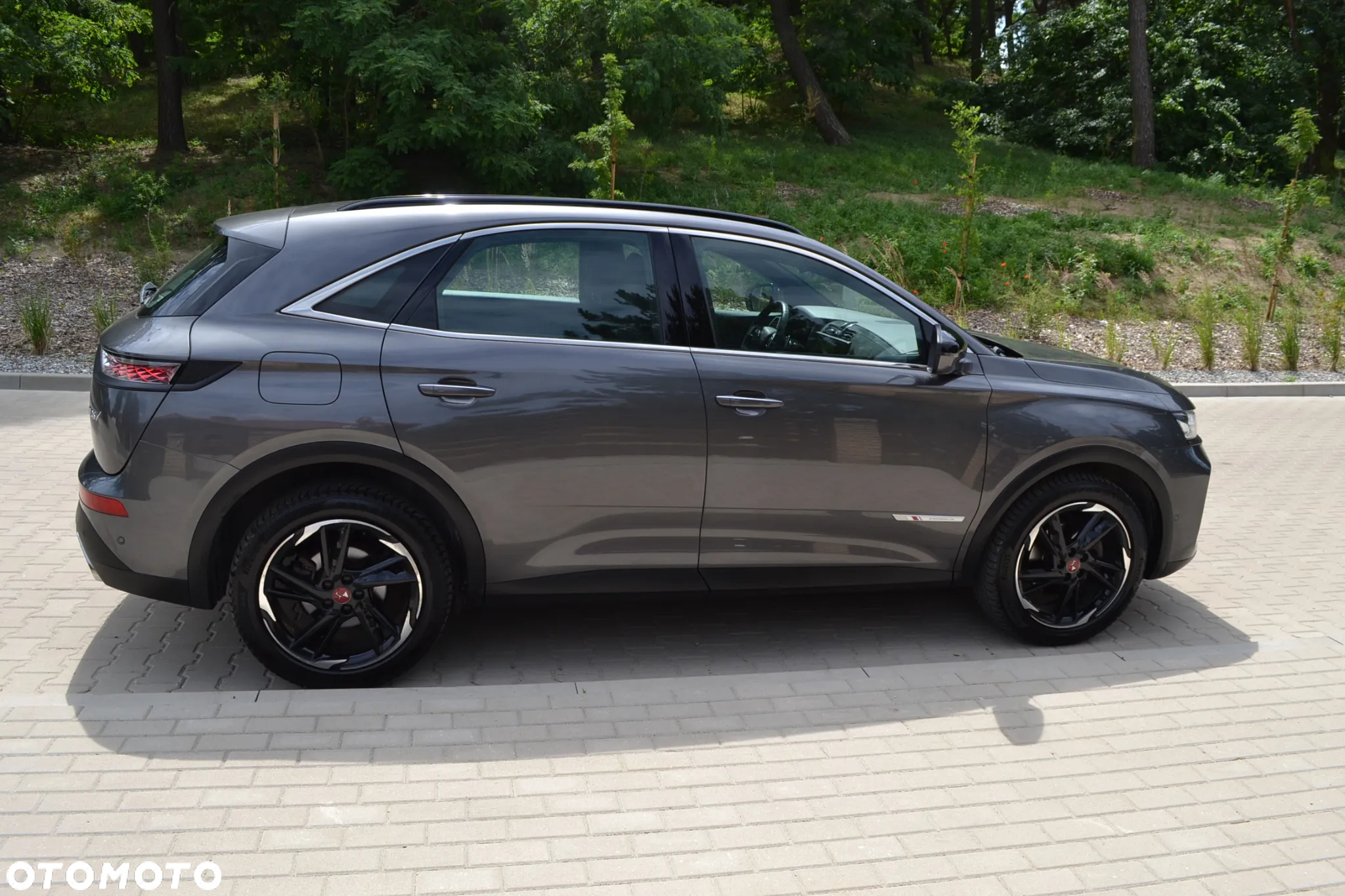 DS Automobiles DS 7 Crossback 2.0 BlueHDi Performance Line + - 6