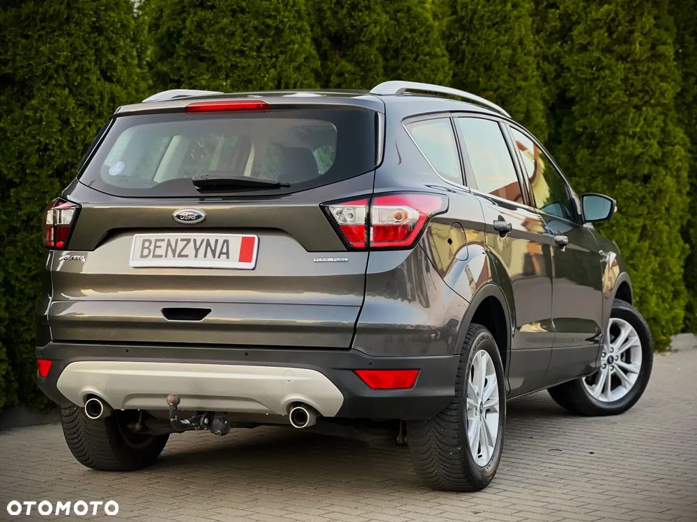 Ford Kuga 1.5 EcoBoost 2x4 Cool & Connect - 19