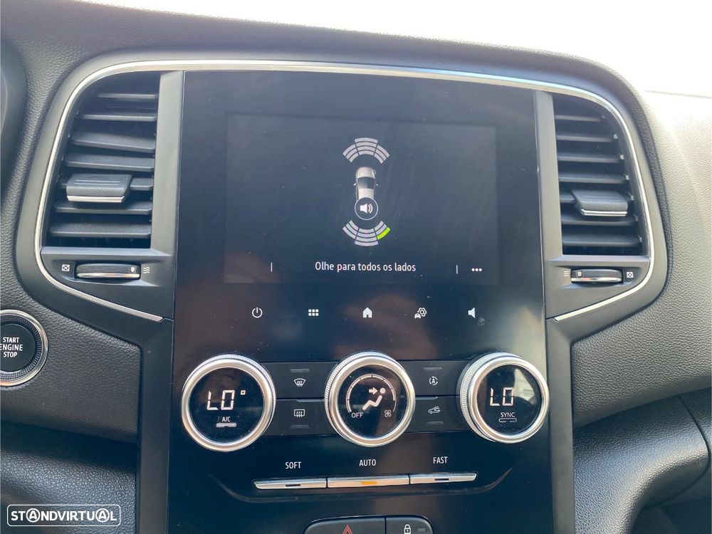 Renault Mégane 1.5 Blue dCi Intens - 38