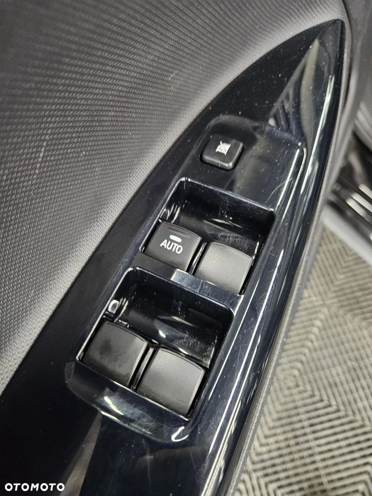 Mitsubishi Space Star 1.2 Clear Tec Diamant Edition+ - 12