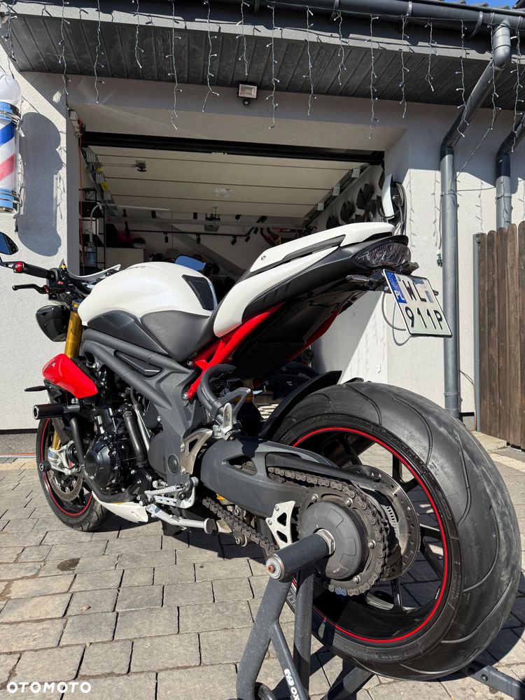 Triumph Speed Triple - 12