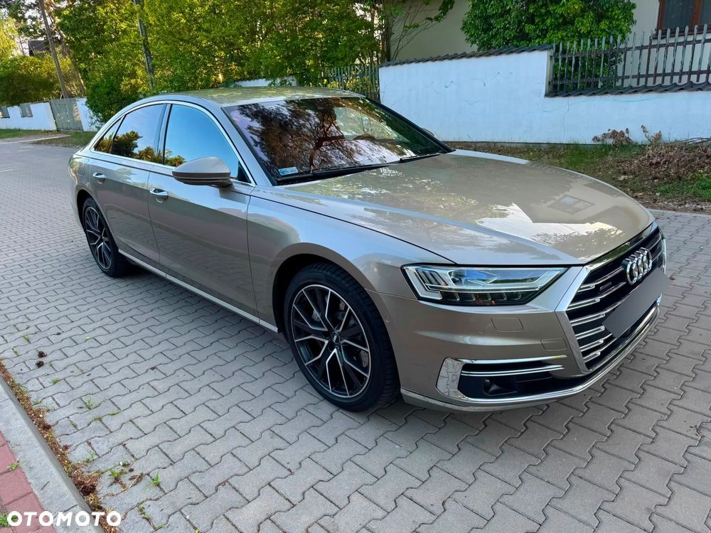 Audi A8 - 3