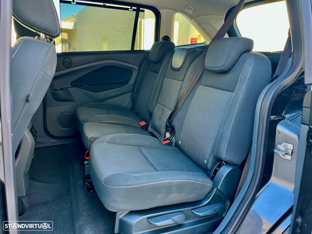 Ford C-Max 1.0 Ecoboost S&S Titanium - 24