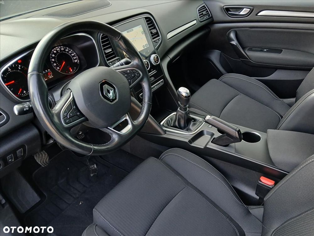 Renault Megane 1.5 Blue dCi Zen - 7