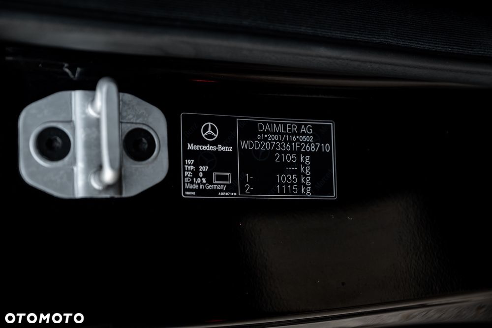 Mercedes-Benz Klasa E 250 Coupe 7G-TRONIC - 31
