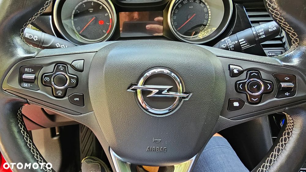 Opel Astra 1.4 Turbo Start/Stop Dynamic - 38