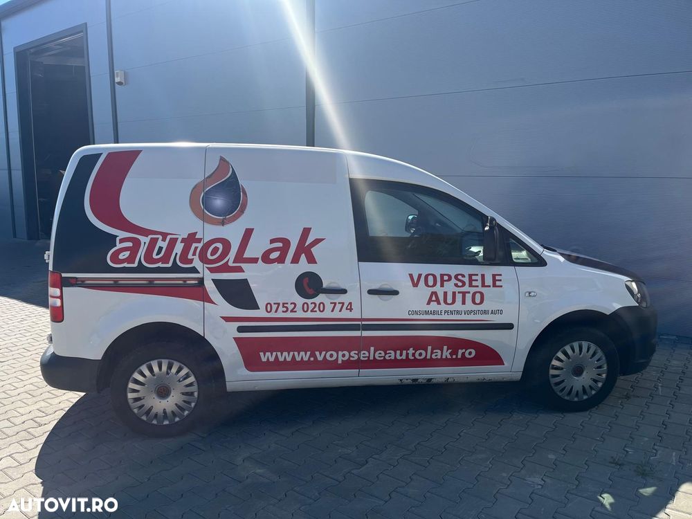 Volkswagen Caddy - 10