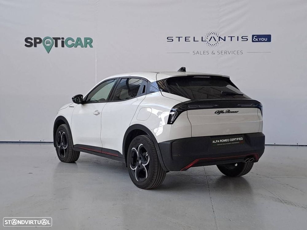 Alfa Romeo Junior 1.2 Speciale eDCT6 - 5