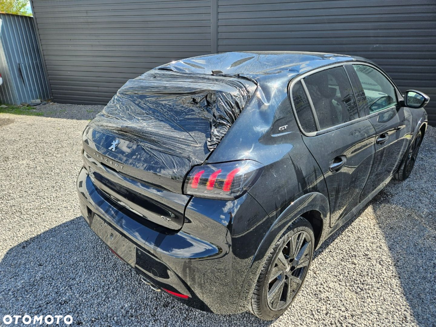 Peugeot 208 - 26