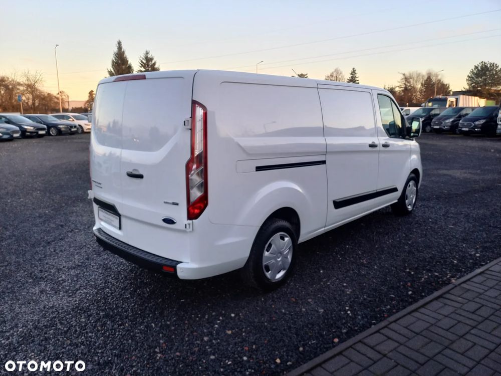 Ford Transit Custom - 9