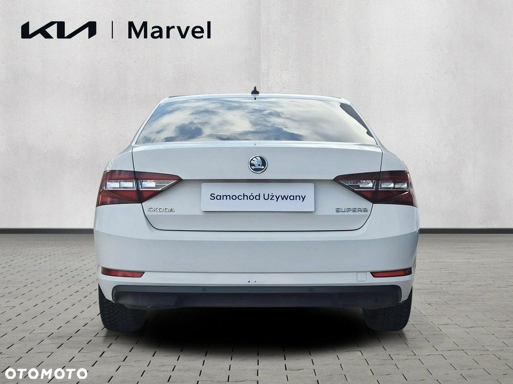 Skoda Superb 1.4 TSI ACT Ambition DSG - 4