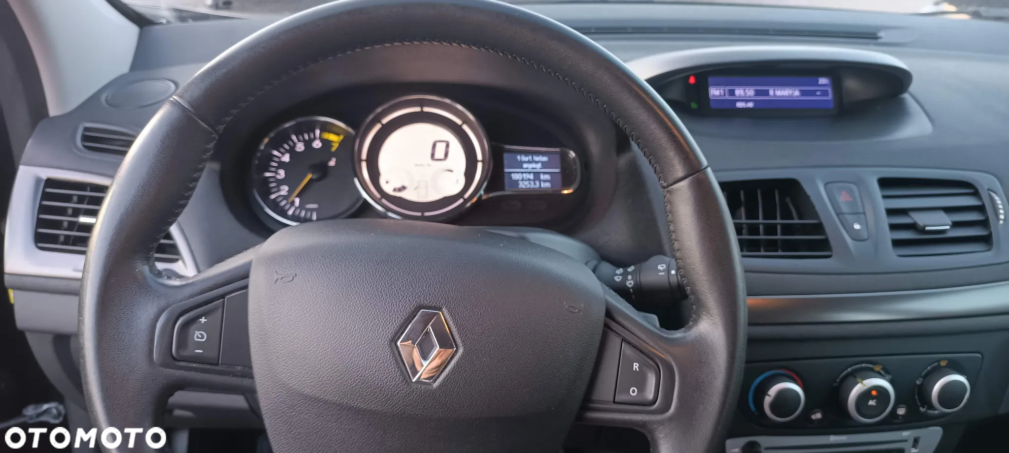 Renault Megane 1.6 16V 110 Dynamique - 11