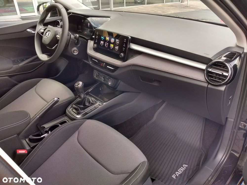 Skoda Fabia - 26