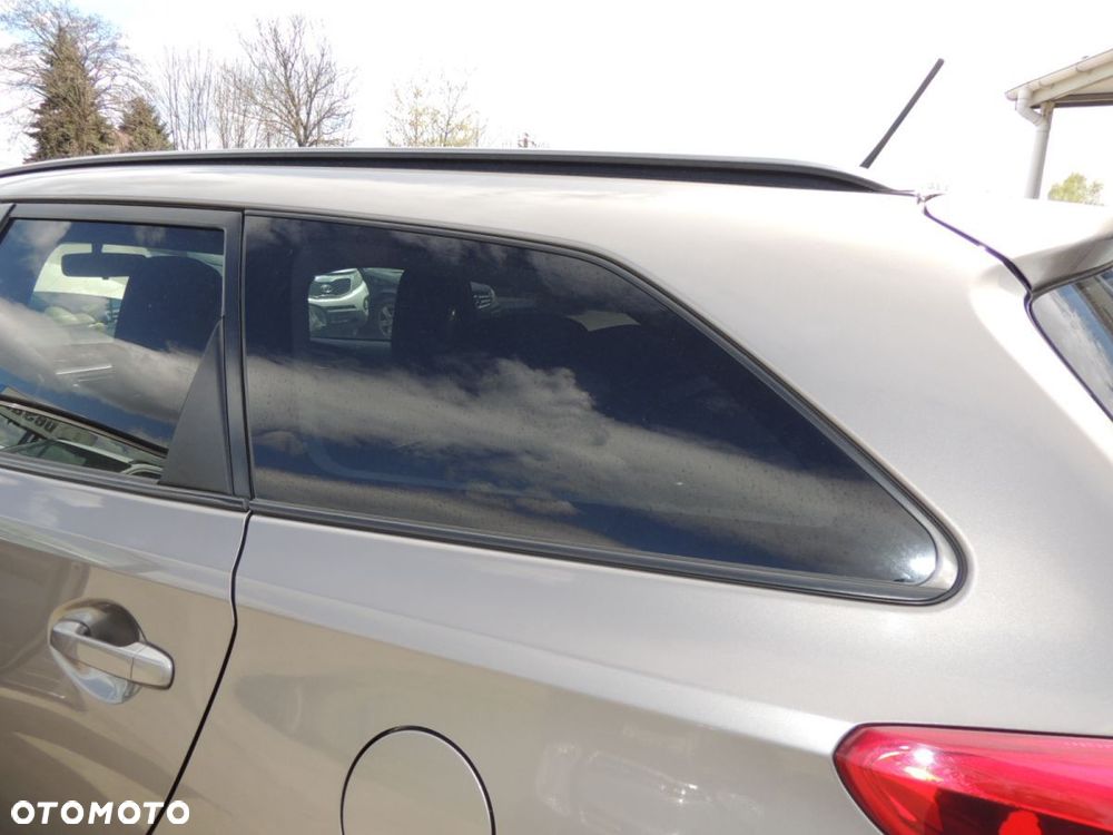 Szyba karoseryjna Toyota Auris II kombi E18 - 1