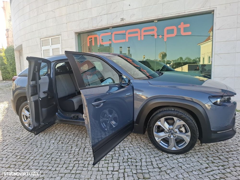 Mazda MX-30 e-SKYACTIV EXCLUSIVE-LINE - 42