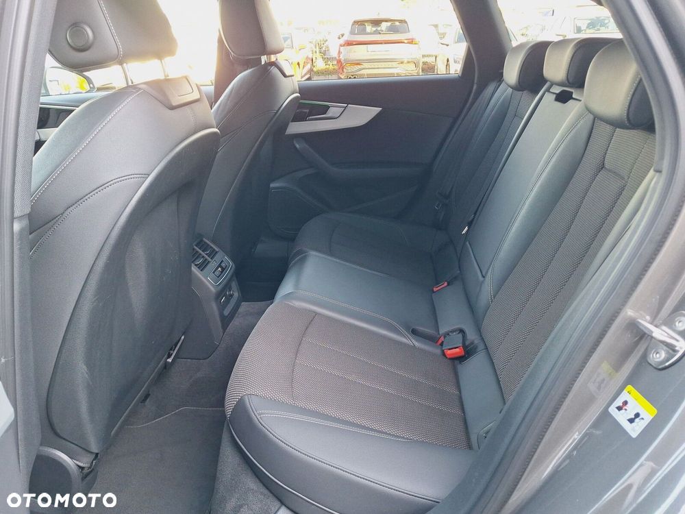 Audi A4 Avant 40 TDI mHEV Quattro Advanced S tronic - 24