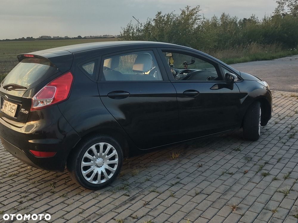 Ford Fiesta - 4